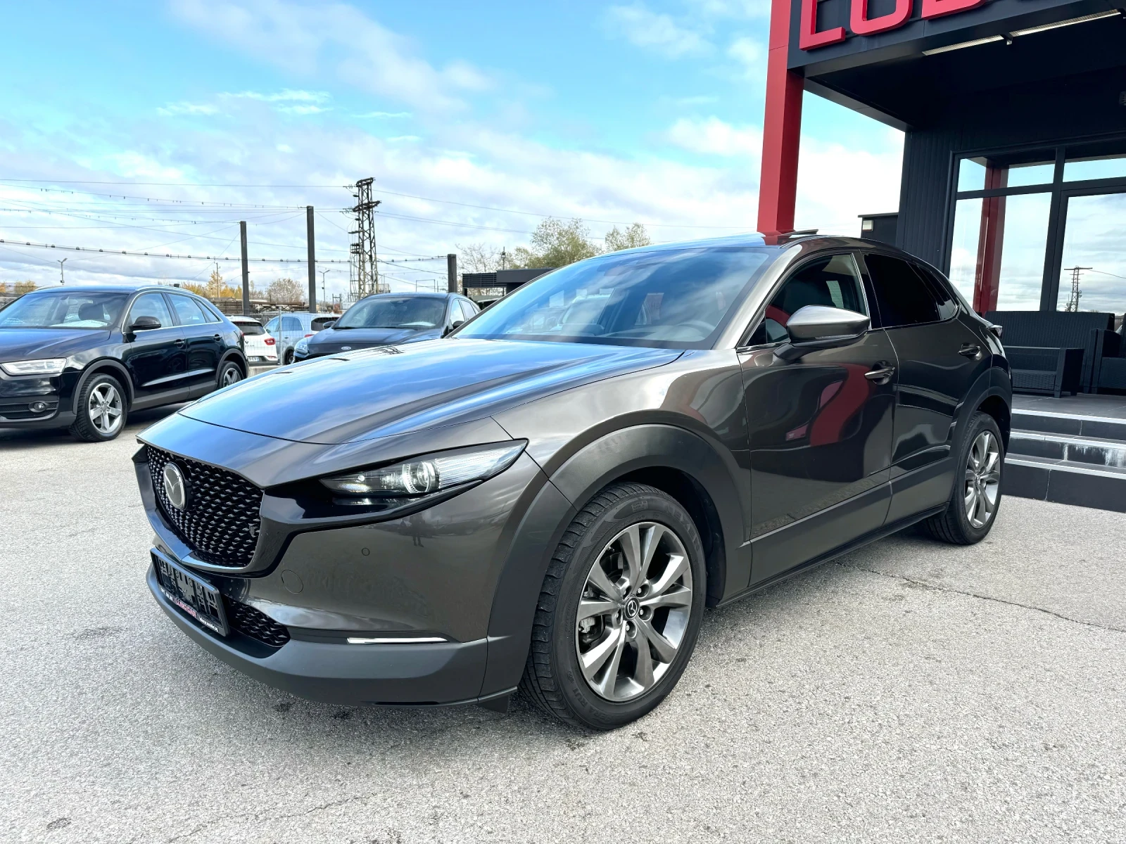 Mazda CX-30 2.0i-4x4-HEAD UP-DISTRONIC-BLIND SPOT-FULL-ТОП - изображение 2