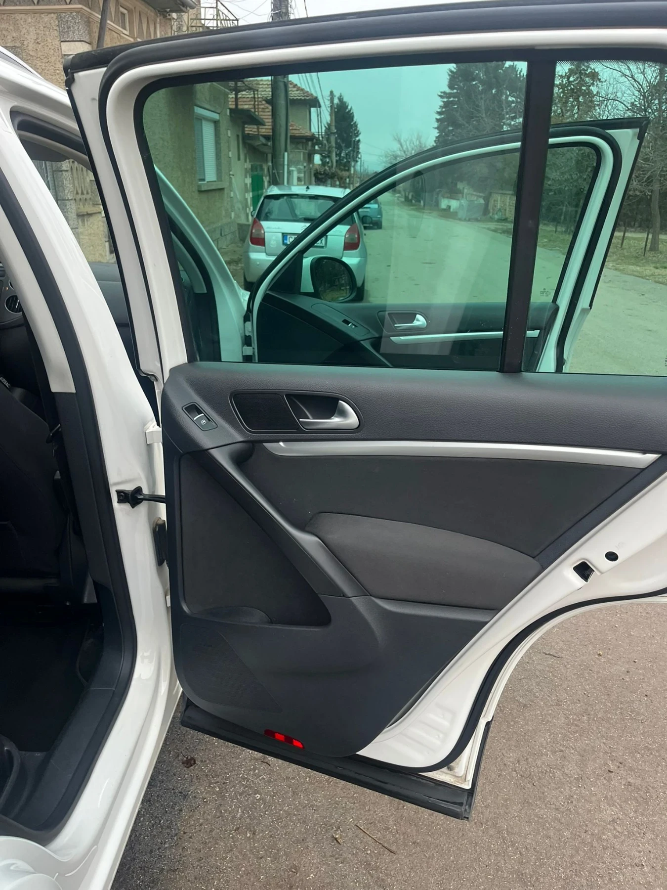 VW Tiguan  - изображение 10