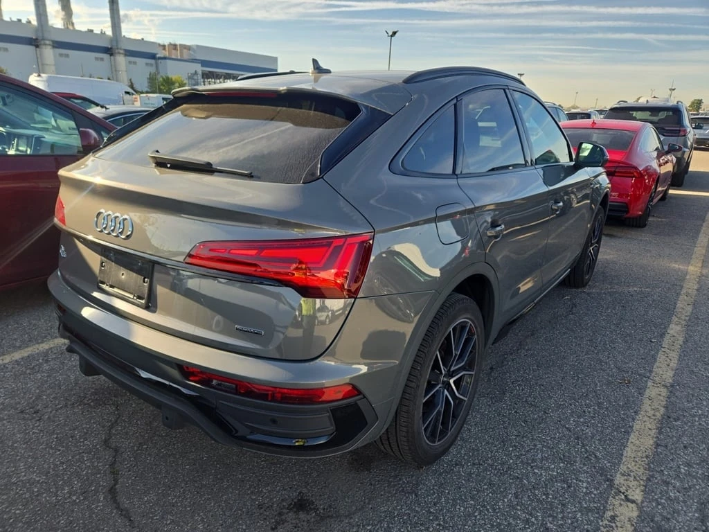 Audi Q5 * PROGRESSIV * CARFAX * БЕЗ ПЪРВОНАЧАЛНА ВНОСКА - изображение 3