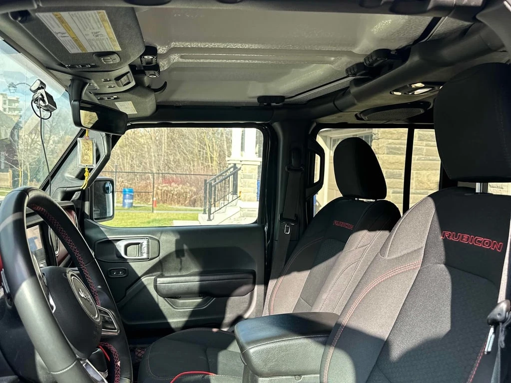 Jeep Wrangler Rubicon  CARFAX | Mobile.bg   10