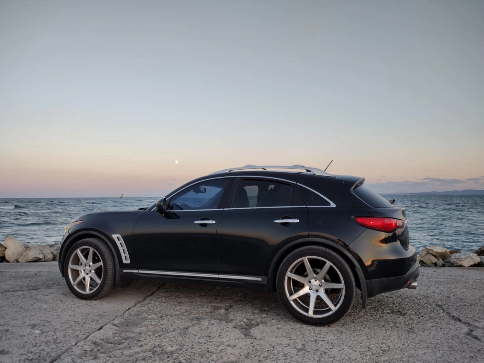 Infiniti Fx 35 S AWD - изображение 7