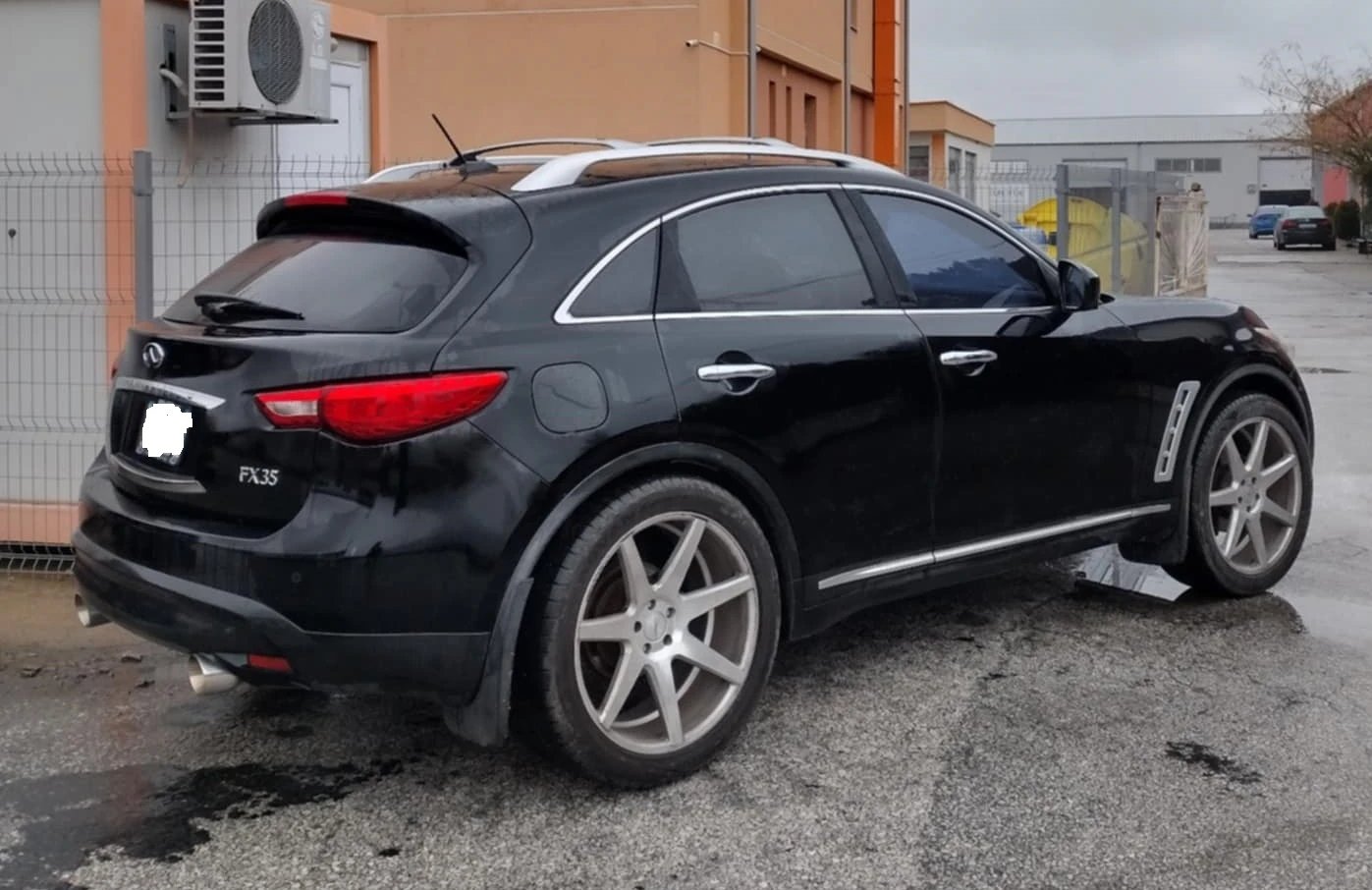 Infiniti Fx 35 S AWD - изображение 2