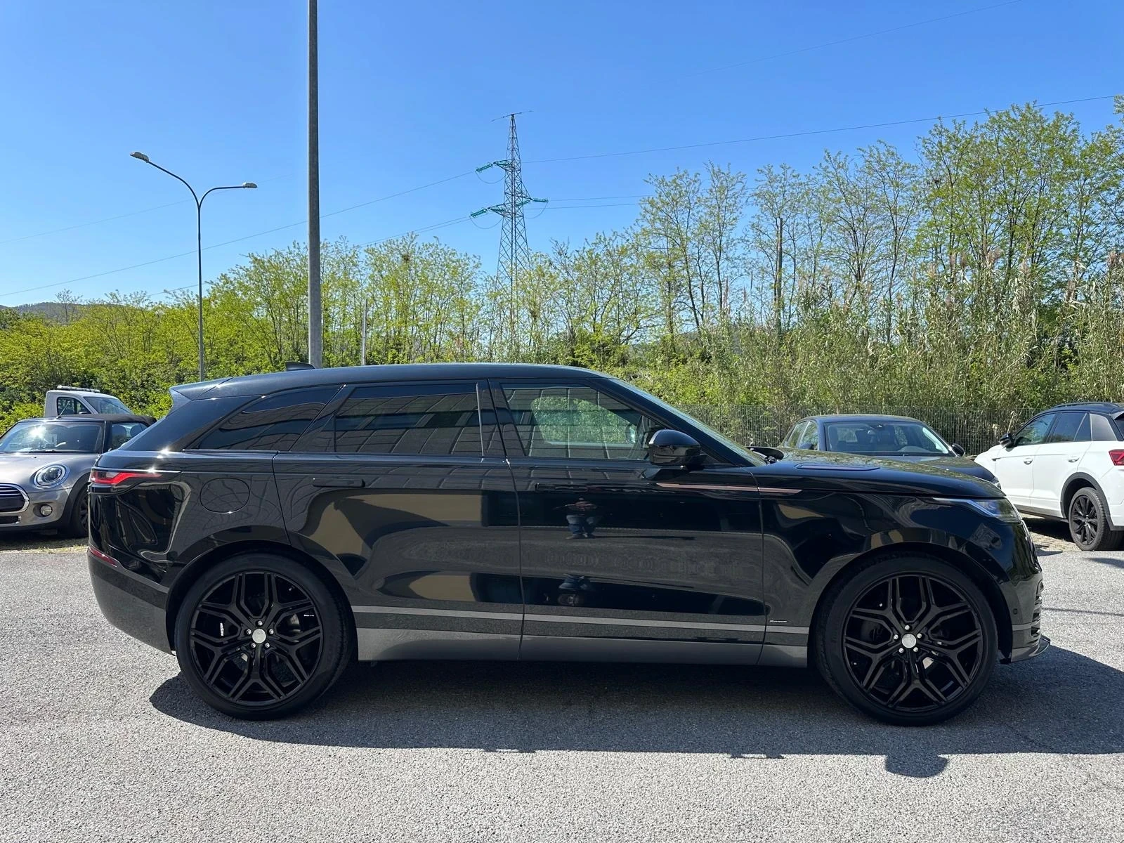 Land Rover Range Rover Velar 3.0 V6 SD6 First Edition, снимка 16 - Автомобили и джипове - 54147193