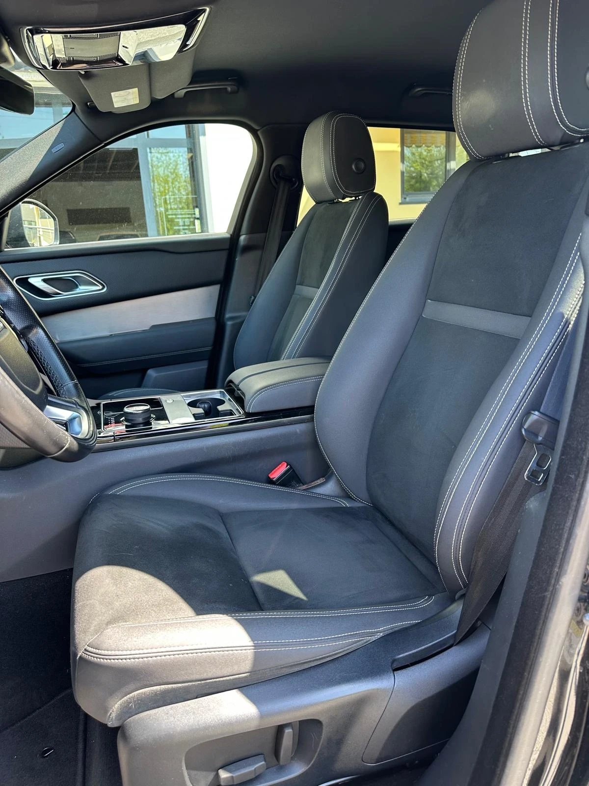 Land Rover Range Rover Velar 3.0 V6 SD6 First Edition, снимка 14 - Автомобили и джипове - 54147193