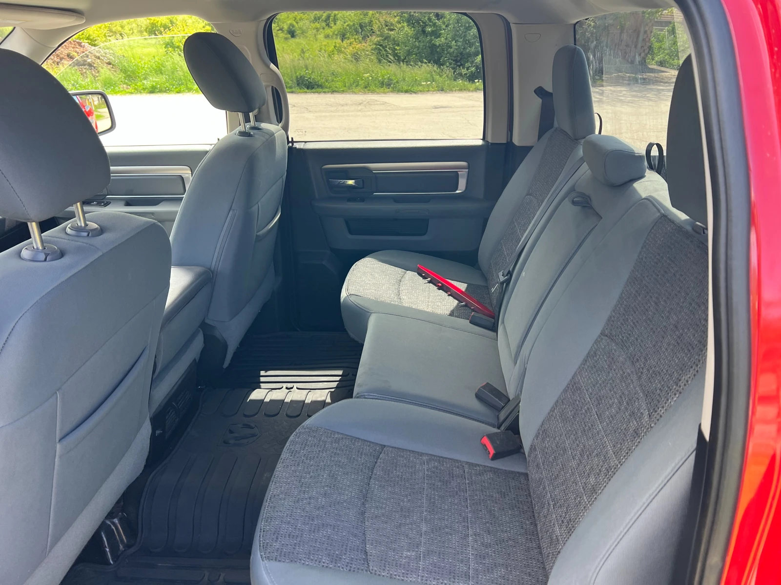 Dodge RAM 1500 3.6 pentastar 4x4, снимка 10 - Автомобили и джипове - 54566226