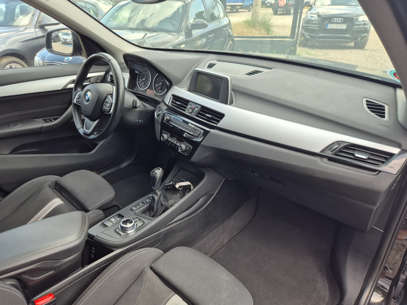 BMW X1 2.0d 190к.с. xdrive! Ръчни скорости! Топ!, снимка 10 - Автомобили и джипове - 55148001