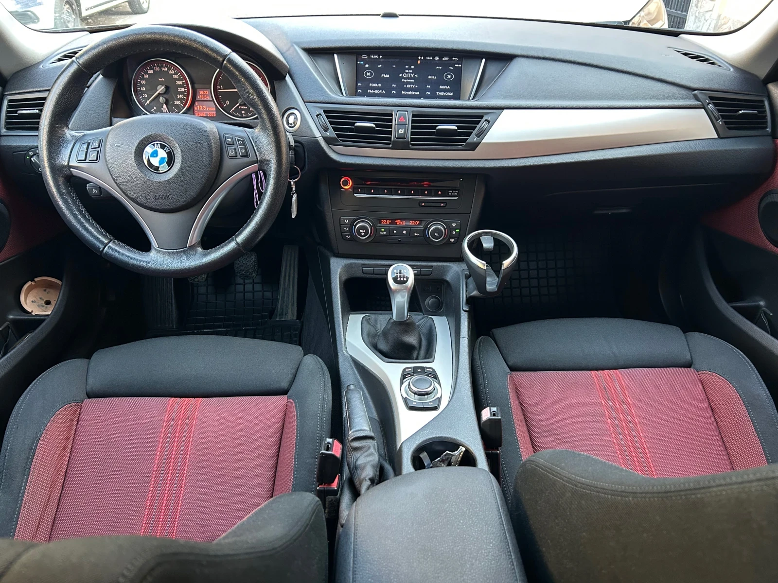 BMW X1 1.8XDrive, снимка 9 - Автомобили и джипове - 55646161