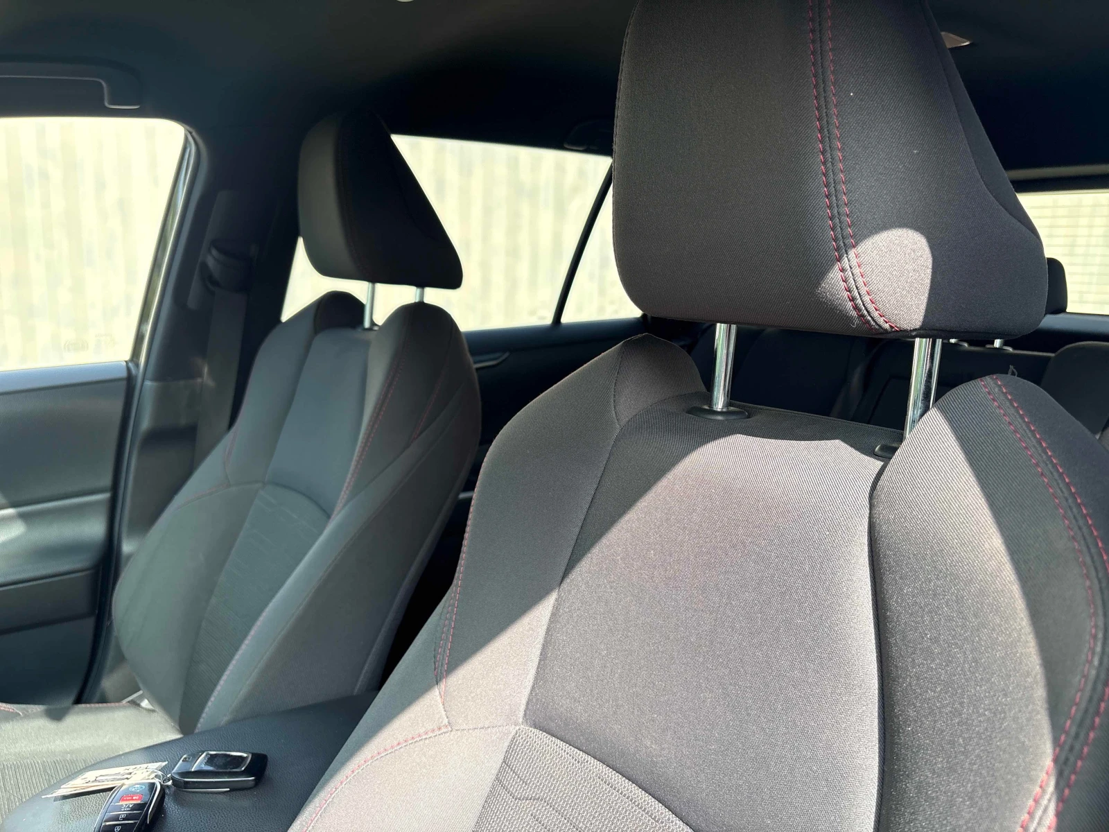 Toyota Rav4 * SE AWD * CARFAX * БЕЗ ПЪРВОНАЧАЛНА ВНОСКА, снимка 12 - Автомобили и джипове - 56064477