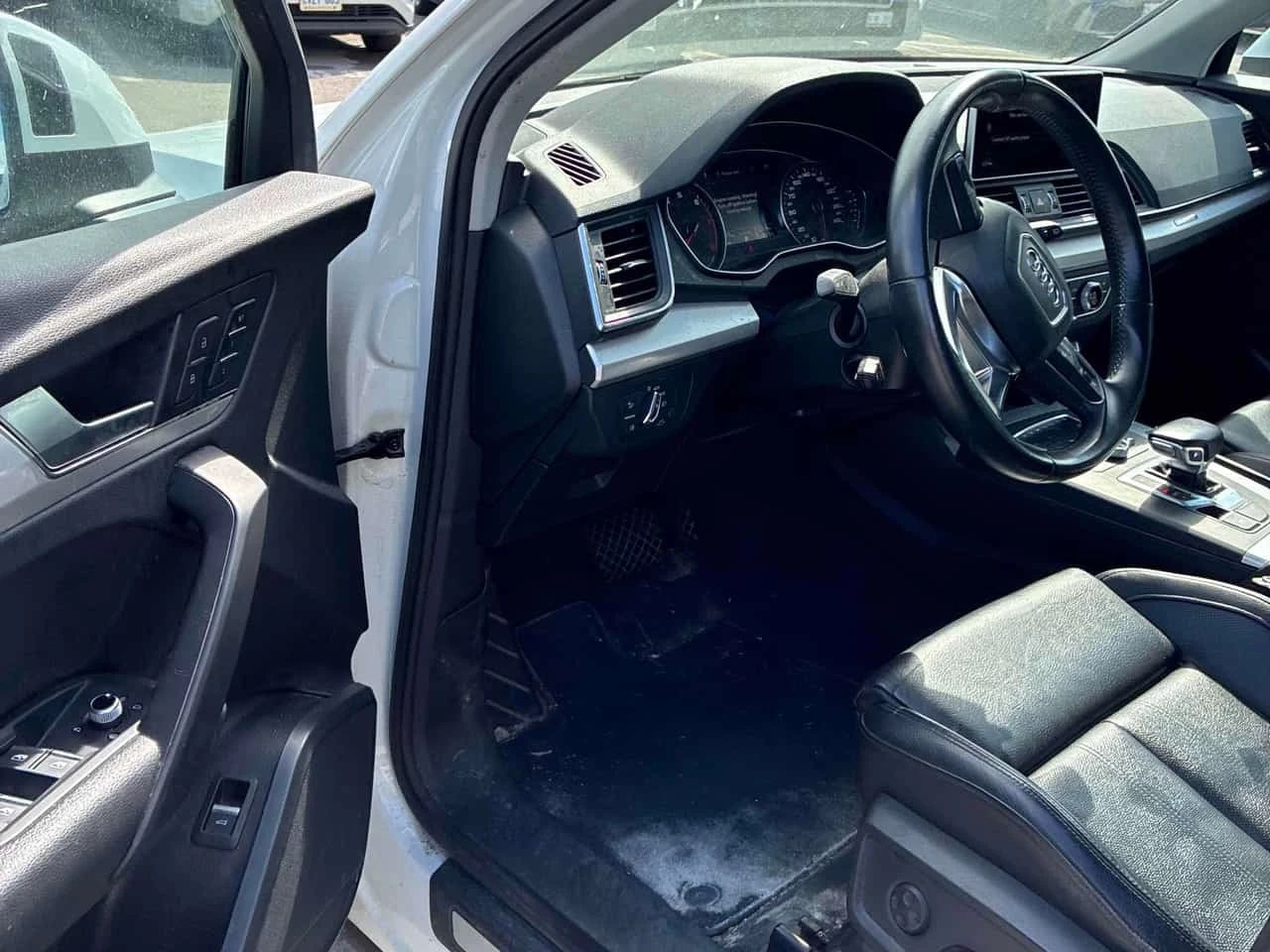 Audi Q5 * Progressiv * CARFAX * БЕЗ ПЪРВОНАЧАЛНА ВНОСКА, снимка 5 - Автомобили и джипове - 56277492