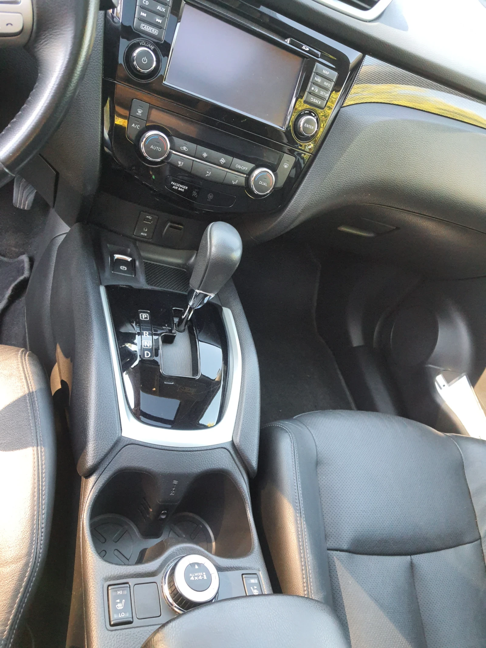Nissan X-trail TEKNA, снимка 6 - Автомобили и джипове - 56359577