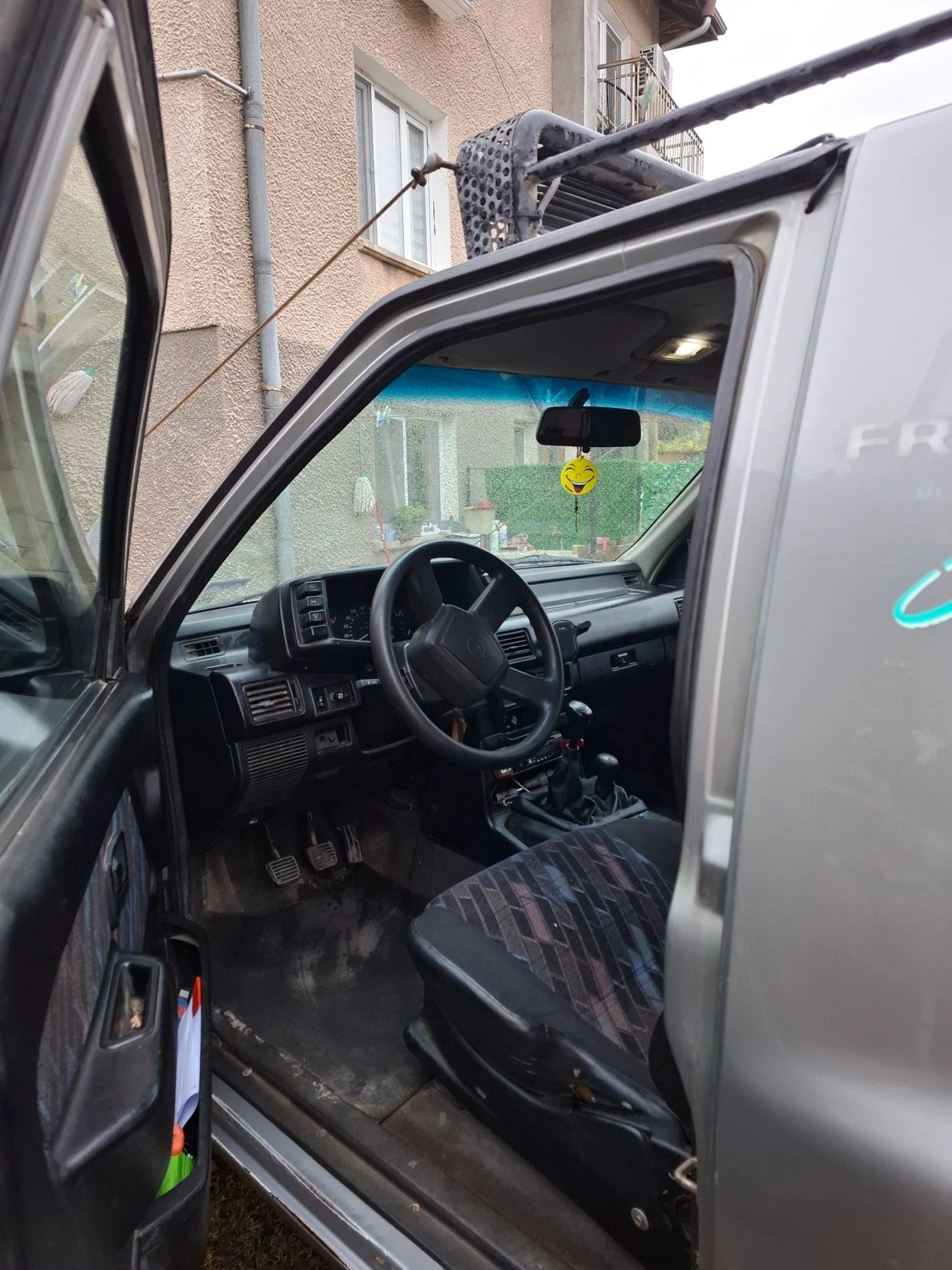 Opel Frontera, снимка 8 - Автомобили и джипове - 56657001