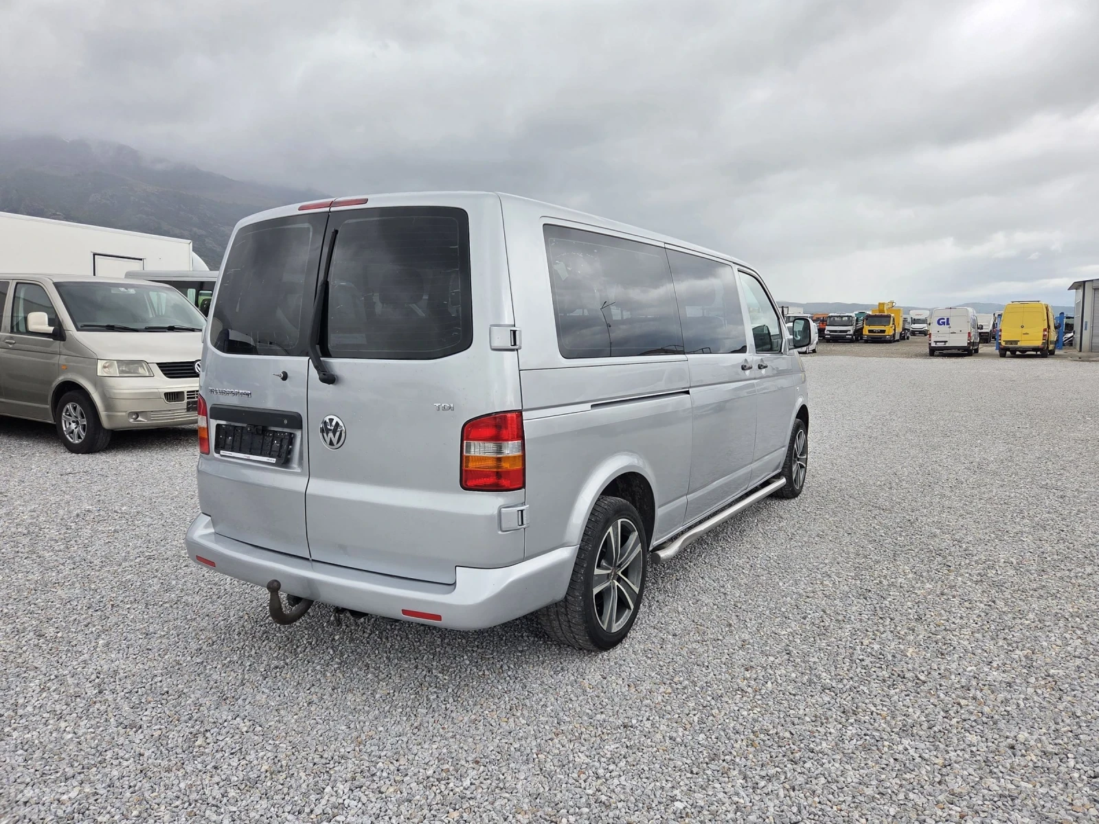 VW Transporter 8+ 1 - изображение 4