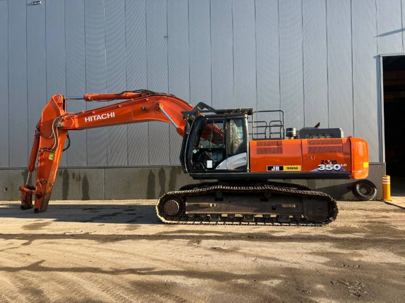 Багер Hitachi ZX 350 LC-6, снимка 1 - Индустриална техника - 48199282