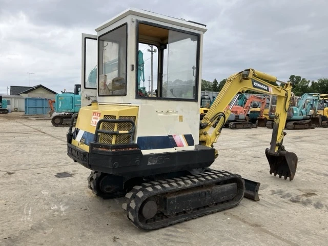 Багер Yanmar B22 * ОЧАКВАН 15.10.2026!!!, снимка 4 - Индустриална техника - 54881649