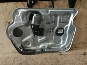 Стъклоповдигач преден десен NISSAN QASHQAI 2007-213 , снимка 1