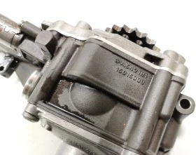 Маслена помпа за Mercedes 3.0cdi V6 - M642, снимка 3