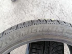 Гуми Зимни 255/35R20, снимка 8