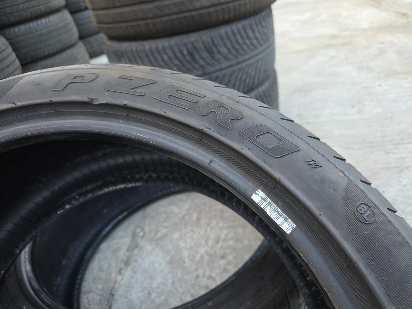 Гуми Летни 275/35R21, снимка 6 - Гуми и джанти - 56731006