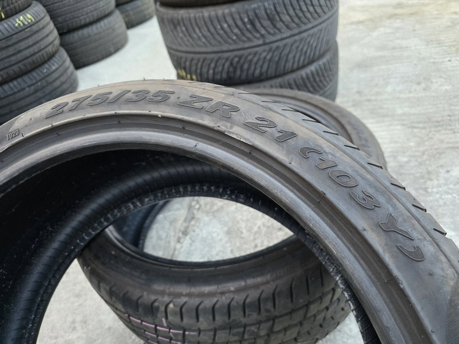 Гуми Летни 275/35R21, снимка 8 - Гуми и джанти - 56731006