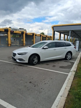 Opel Insignia 2.0 Sports Tourer 170кс, снимка 1
