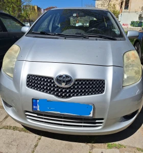 Toyota Yaris 1.3, снимка 1