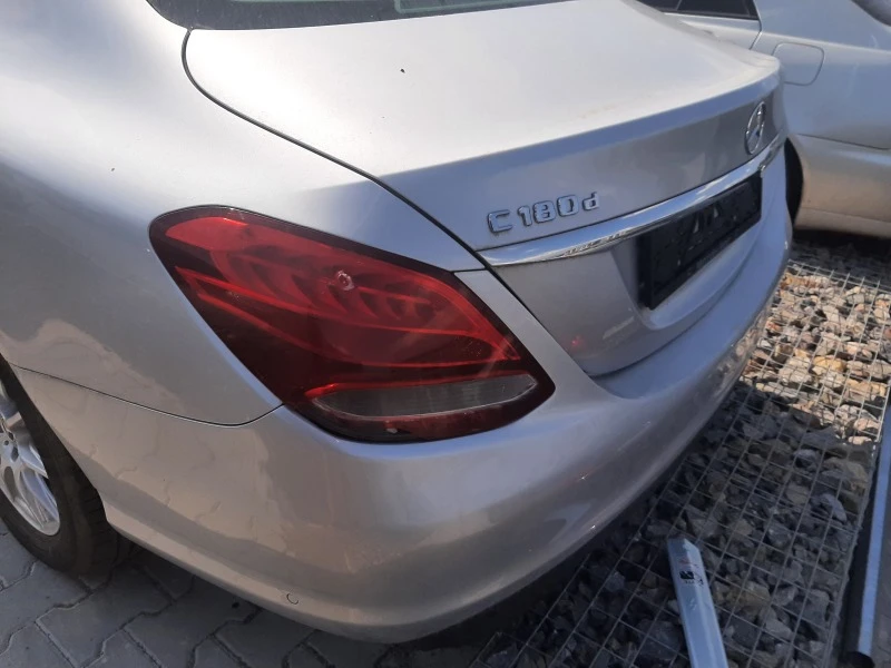 Mercedes-Benz C 180 1.8CDI, снимка 5 - Автомобили и джипове - 42047747