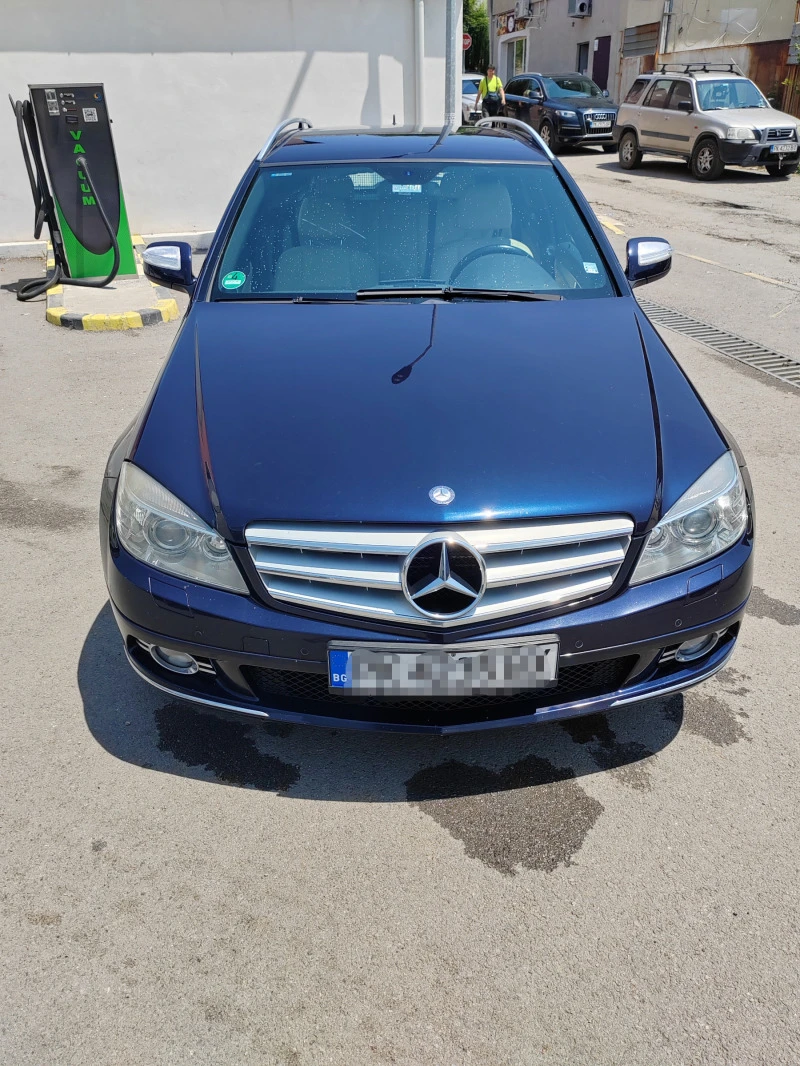 Mercedes-Benz C 320, снимка 2 - Автомобили и джипове - 47014919