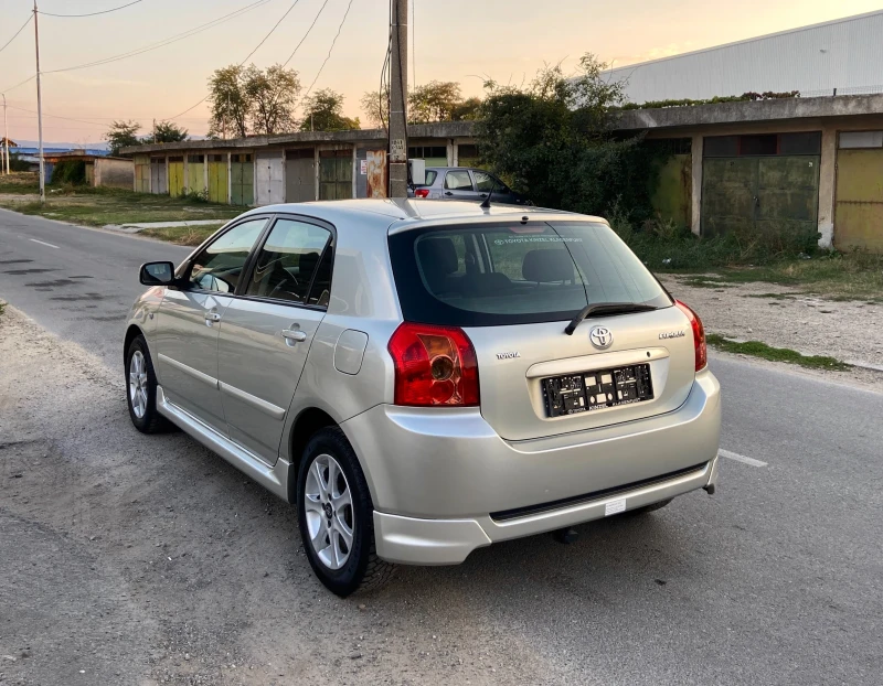 Toyota Corolla 1.4VVTI FACELIFT* Sport* 173 000км* , снимка 3 - Автомобили и джипове - 47323901