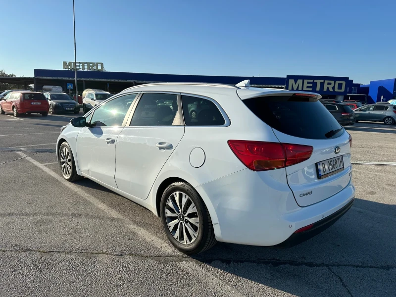 Kia Ceed, снимка 4 - Автомобили и джипове - 49554679