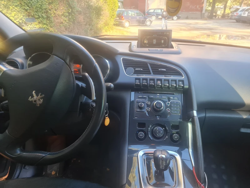 Peugeot 3008 2.0 HDI, HYBRID 4,  4Х4 , снимка 8 - Автомобили и джипове - 52366696
