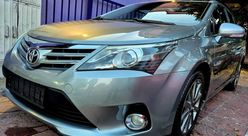 Toyota Avensis 2.2d4d-EXECUTIVE-FACE navi-veriga-6скорости-japan 