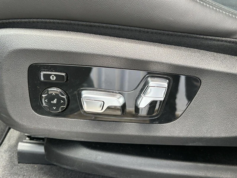 BMW XM V8 PLUG-IN HYBRID CARBON B&W LASER, снимка 10 - Автомобили и джипове - 52203344