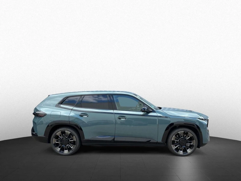 BMW XM V8 PLUG-IN HYBRID CARBON B&W LASER, снимка 2 - Автомобили и джипове - 52203344