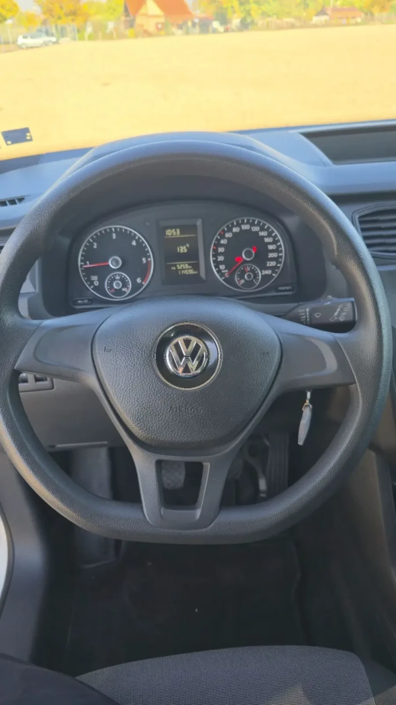 VW Caddy 2.0 Tdi bmt 102 к.с., снимка 7 - Автомобили и джипове - 52254498