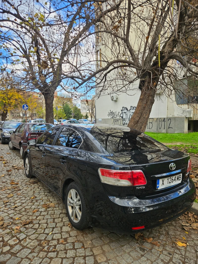 Toyota Avensis 1.8 , снимка 2 - Автомобили и джипове - 52512625