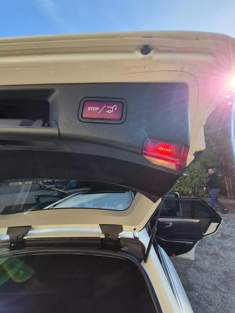 Mercedes-Benz E 250 CDI, снимка 16 - Автомобили и джипове - 52571026