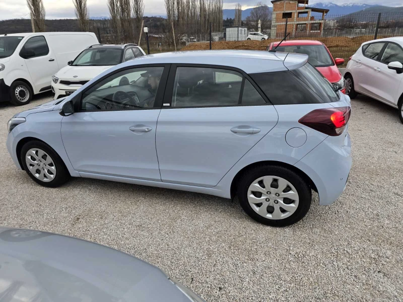 Hyundai I20 1.2 2 броя, снимка 8 - Автомобили и джипове - 52966766