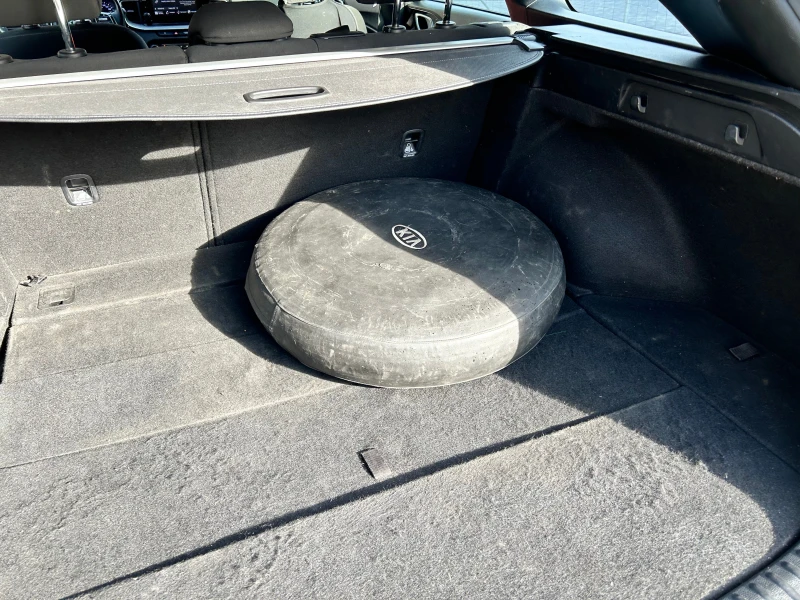 Kia Ceed SW EXECUTIVE Бензин/Газ, снимка 6 - Автомобили и джипове - 53066972