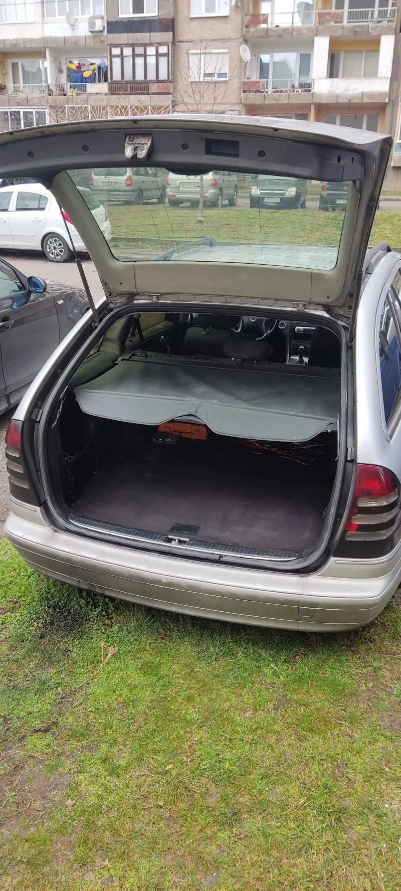 Mercedes-Benz C 270 W203  2.7 CDI, снимка 5 - Автомобили и джипове - 53392872