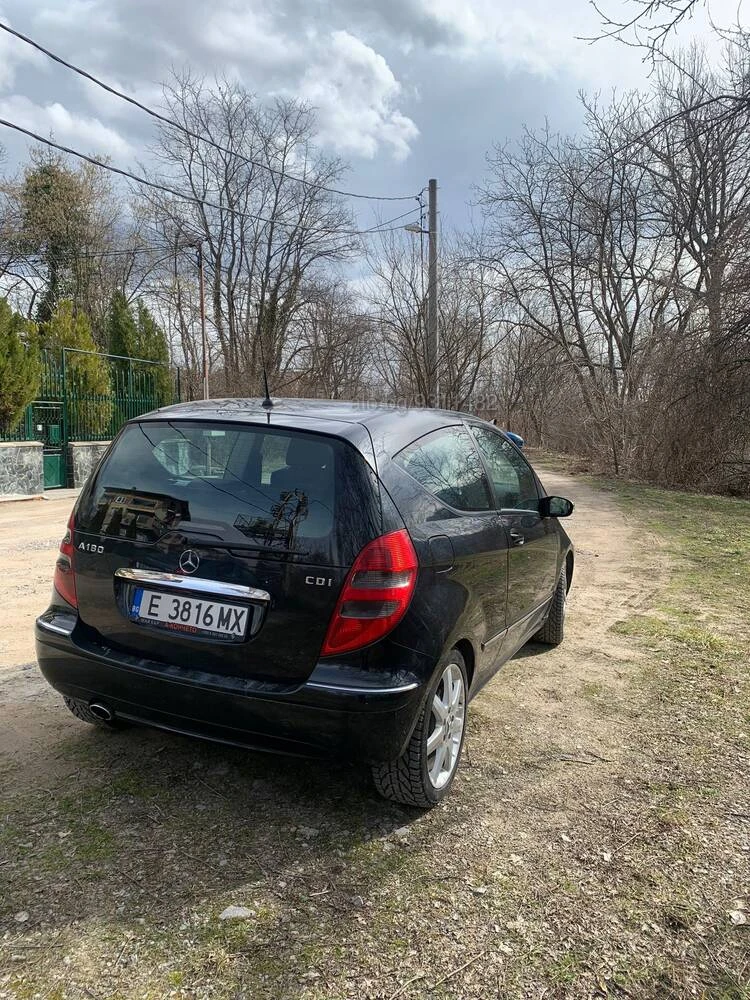 Mercedes-Benz A 180, снимка 4 - Автомобили и джипове - 49400229