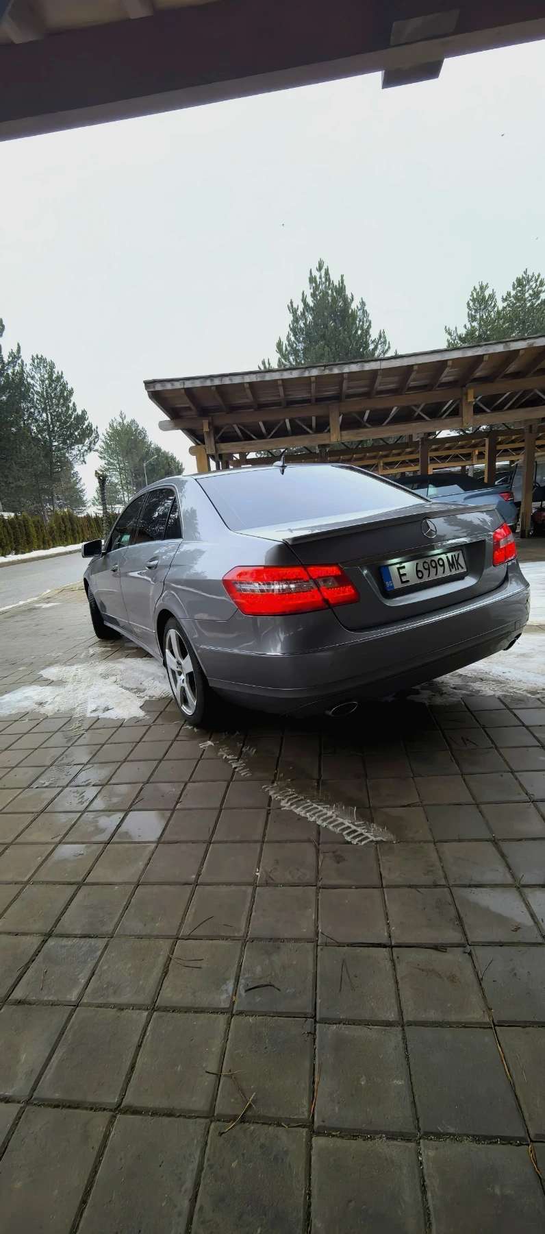 Mercedes-Benz E 350 4 matic, снимка 5 - Автомобили и джипове - 53237945