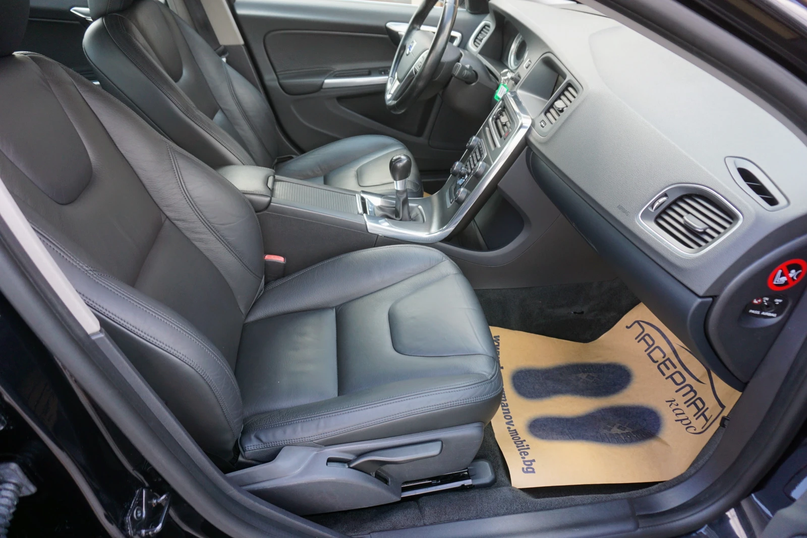 Volvo S60 2.4 D5 SUMMUM - изображение 9