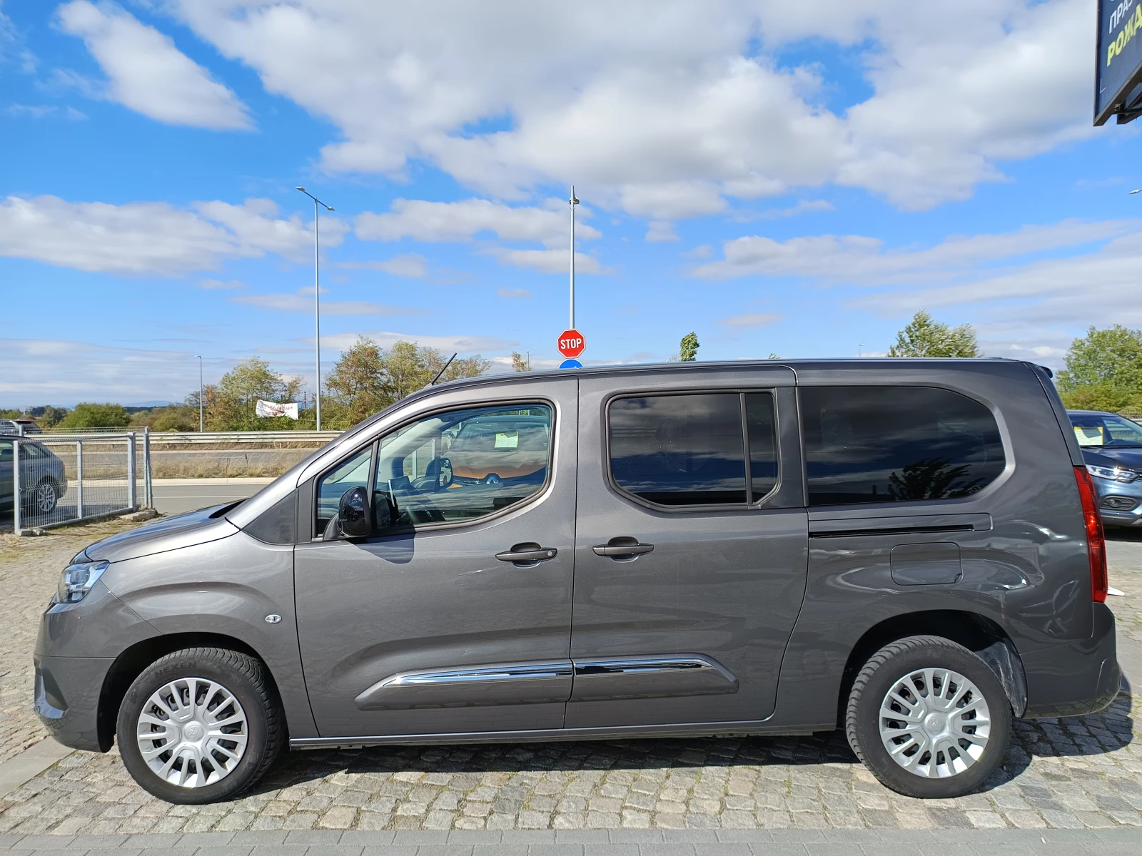 Toyota Proace City 1.5D-4D/102к.с. 6+ 1(места) - изображение 4