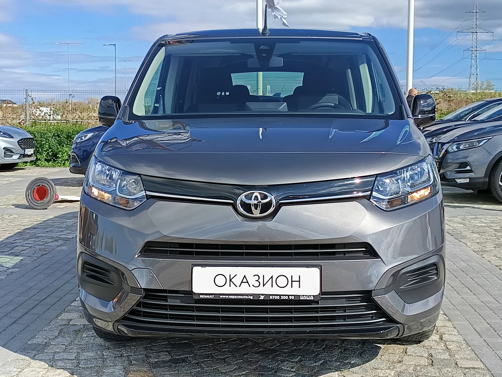 Toyota Proace City 1.5D-4D/102к.с. 6+ 1(места) - изображение 2