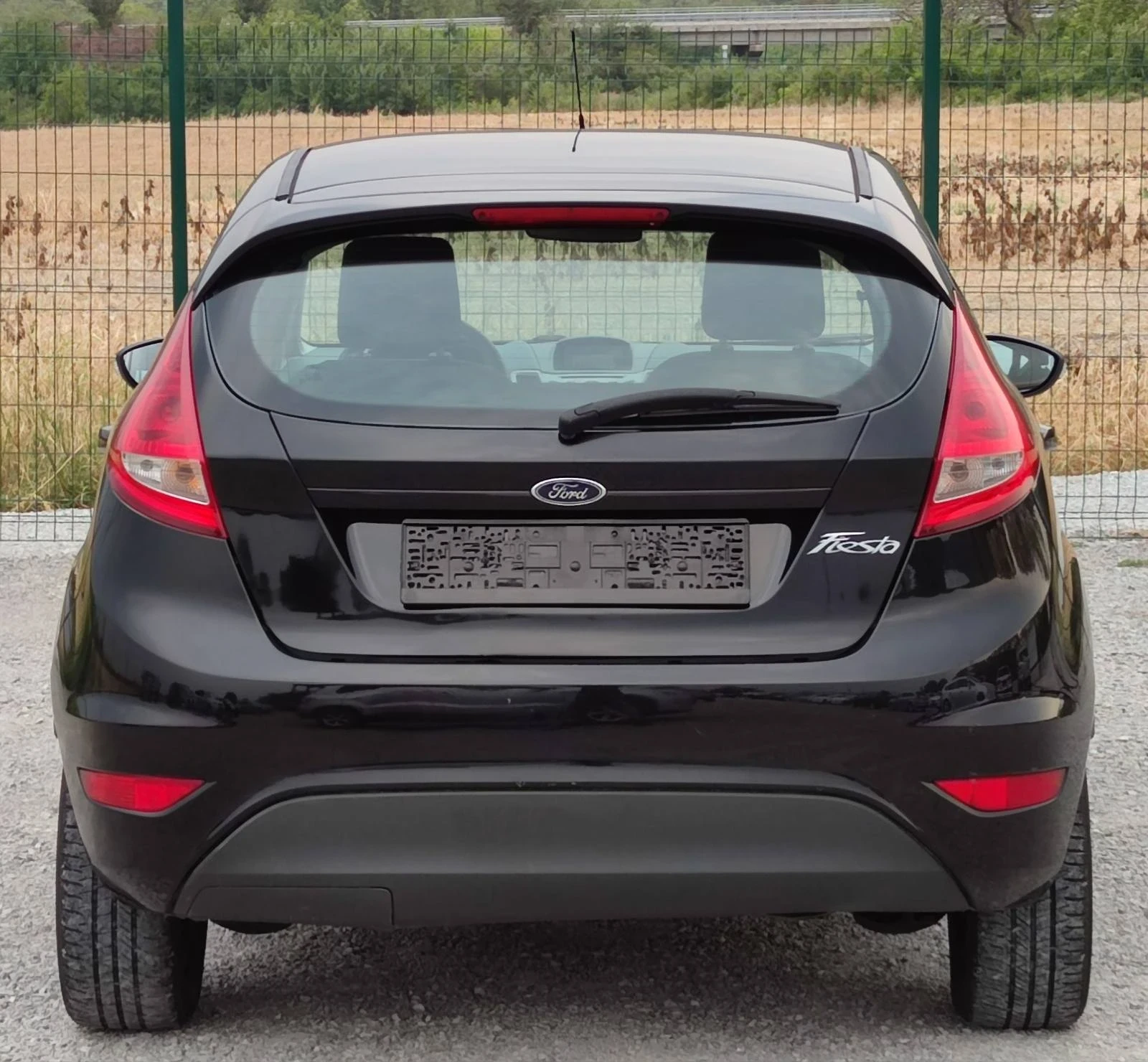 Ford Fiesta  - изображение 4