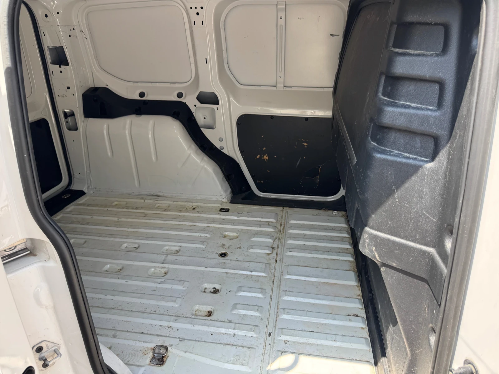 VW Caddy 125500км* 2.0TDi 102hp* euro 6d* 03.2021г* КЛИМА - изображение 9
