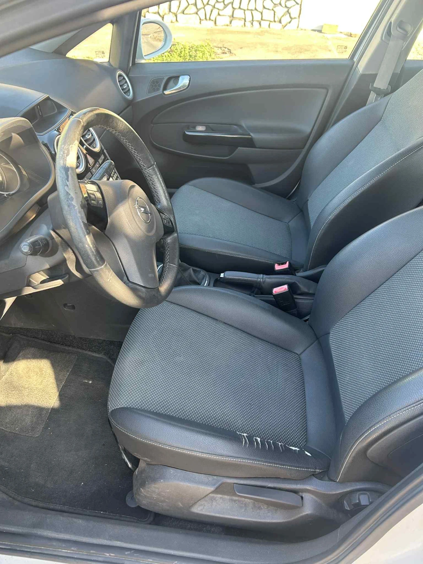 Opel Corsa 1, 4 - изображение 9