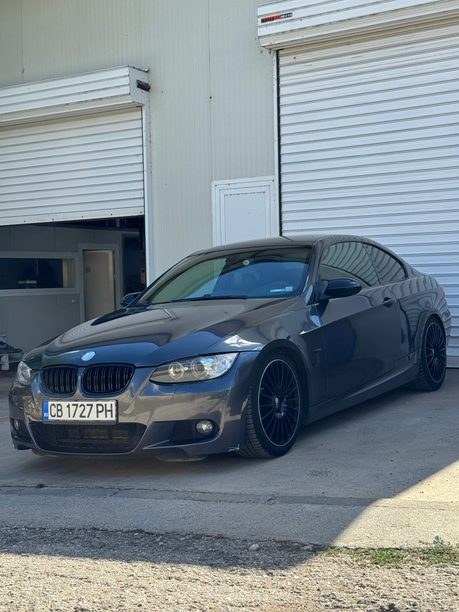 BMW 330 330i - изображение 9