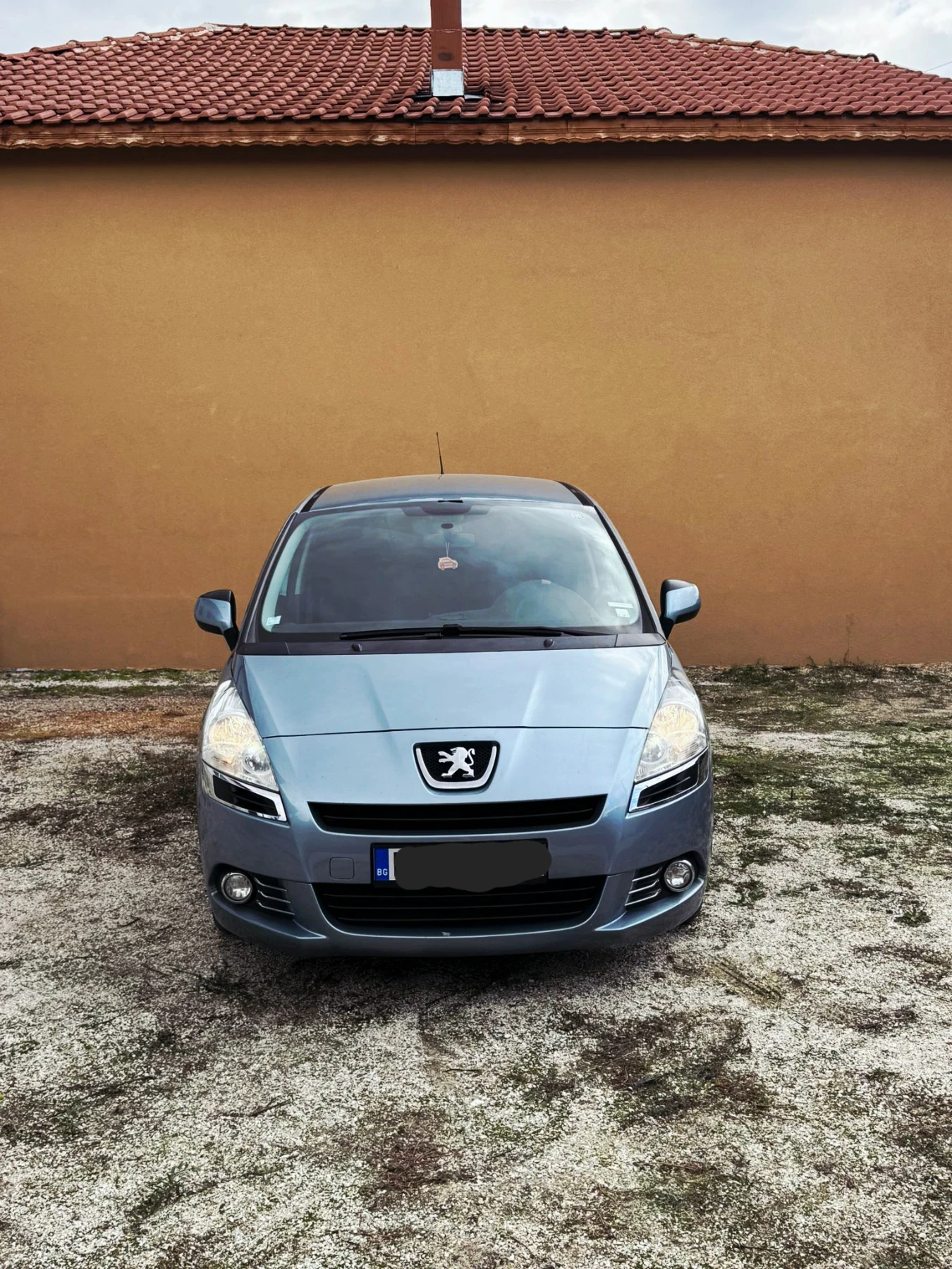 Peugeot 5008  - изображение 2