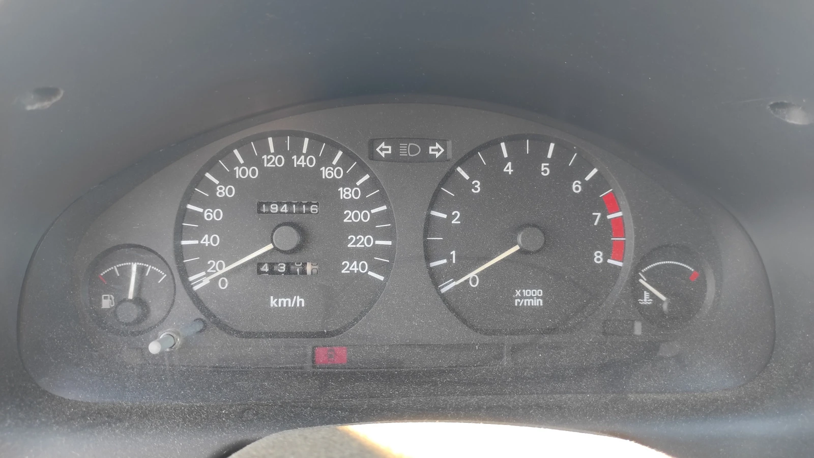 Mitsubishi Carisma | Mobile.bg   11